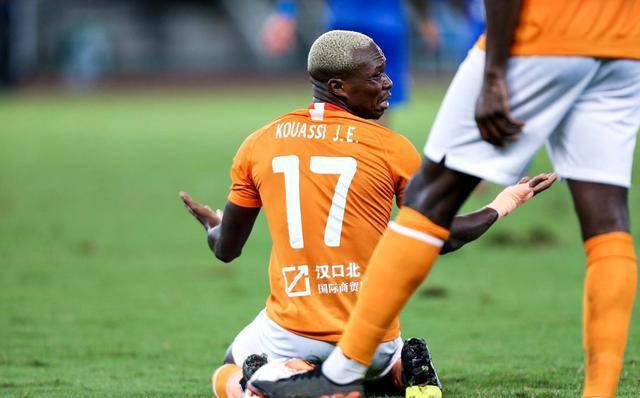 爱游戏体育下载-中超今晚走向成谜，纽卡斯尔防线松动，底气十足，医务组通报恢复的简单介绍